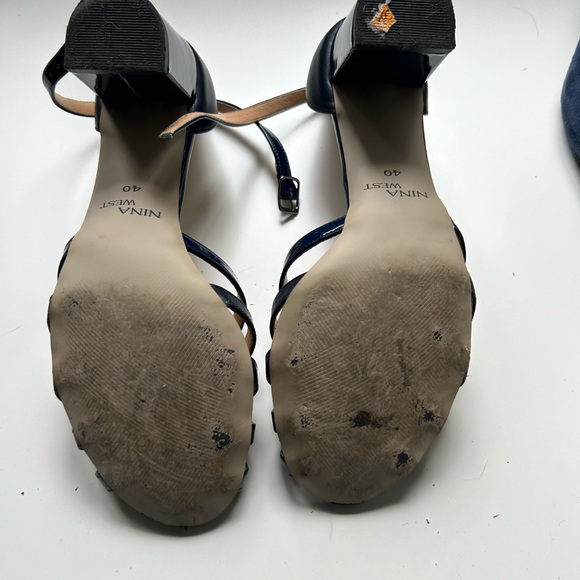 All leather navy sandals size 9 - Picture 4 of 4